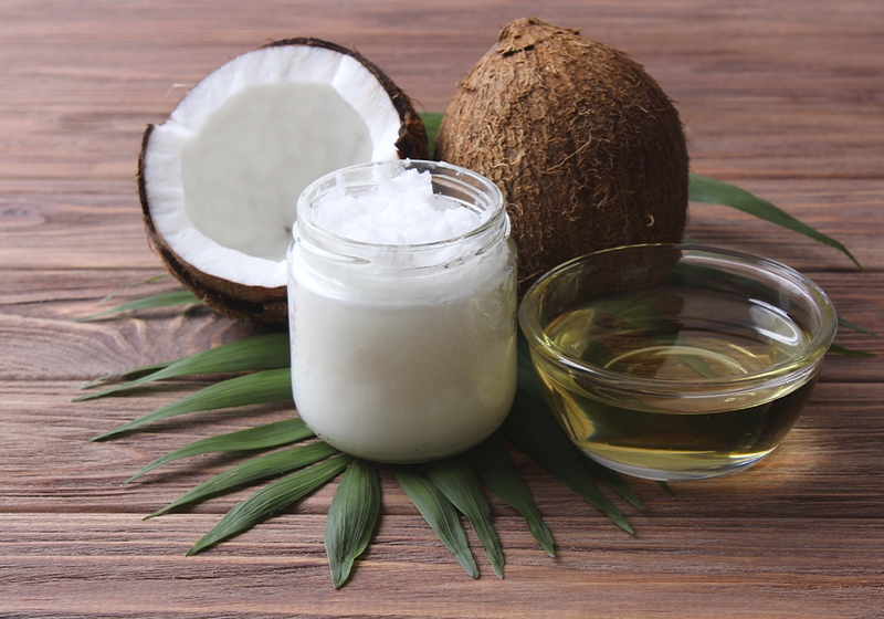 aceite de coco para ablandar sandalias