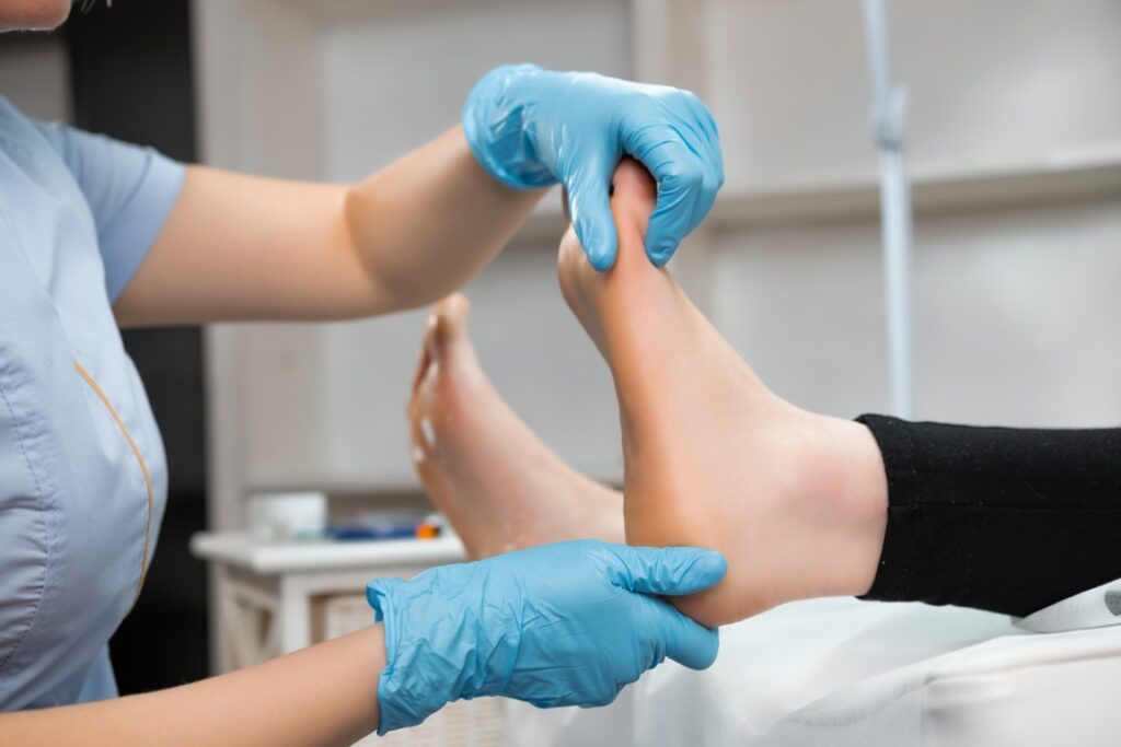 calzado para prevenir la tendinitis de los pies